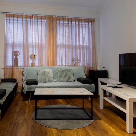 Ocean Waves Apartment Near Bournemouth Beach Esterno foto